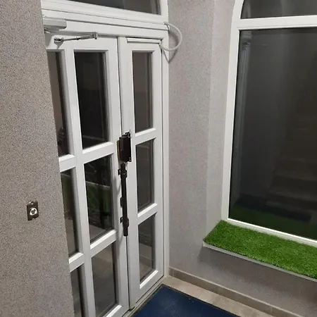 Luxury In The Center With A Terrace *